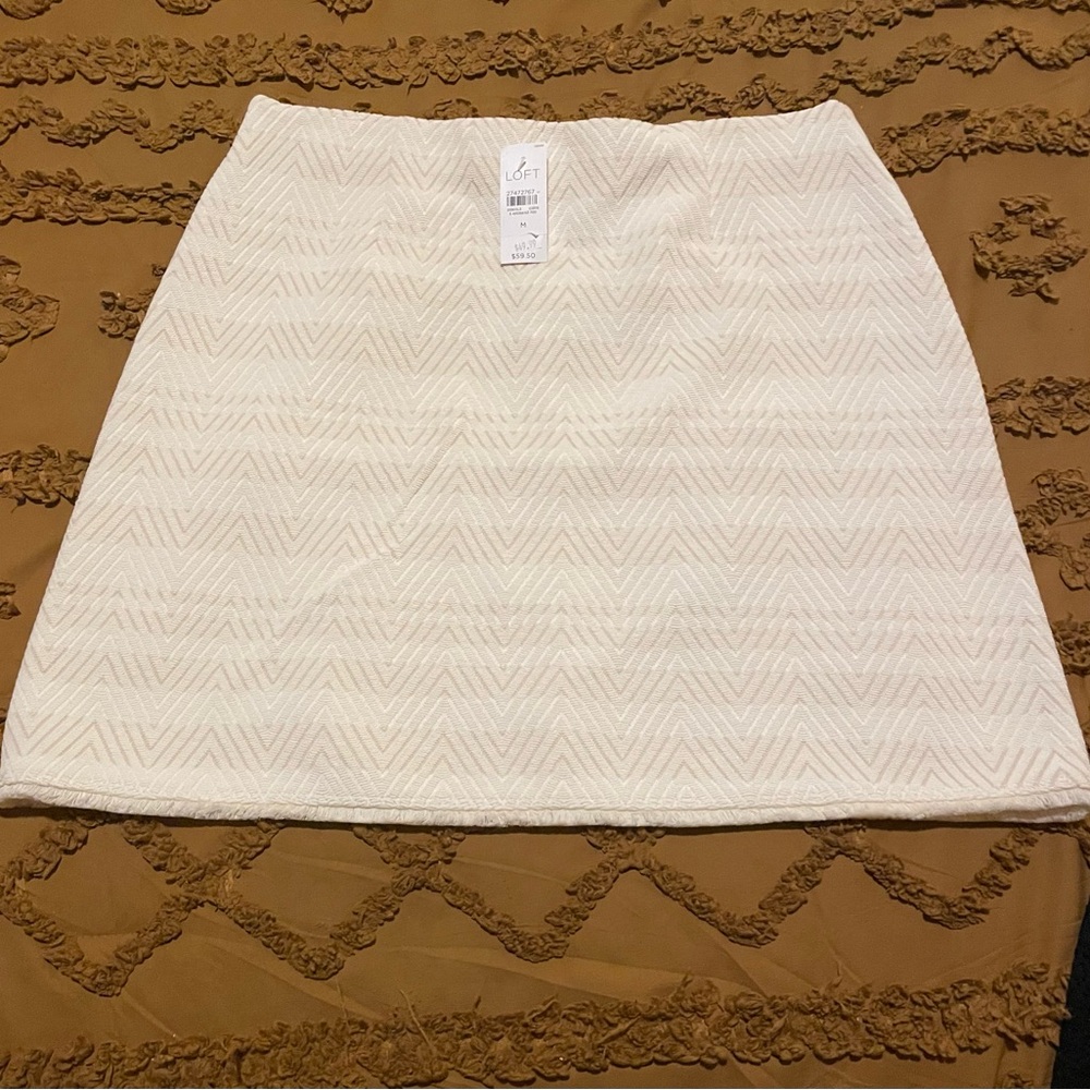LOFT Cream Chevron A-Line Skirt